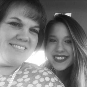 Meet your Posher, Michaela